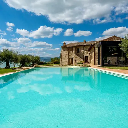 Luxury Estate Trasimena Villa *